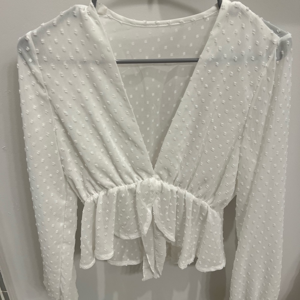 White long sleeve blouse